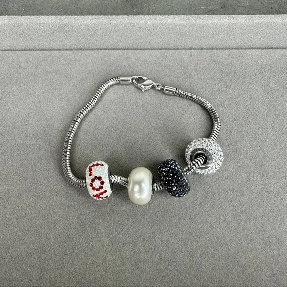 ✨ Swarovski x Crabtree & Evelyn Bracelet | Crystal | Limited Edition | NWOT - Picture 4 of 7